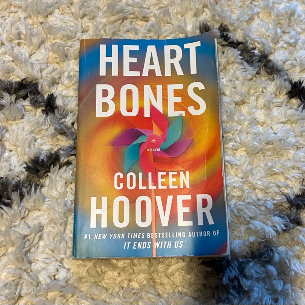 Heart Bones by Colleen Hoover Book
